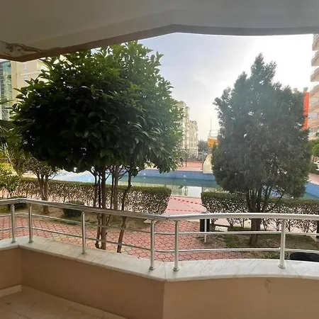 Alanya Mahmutlar 2+1 Ful Esyali Kiralik Daire Αλάνια